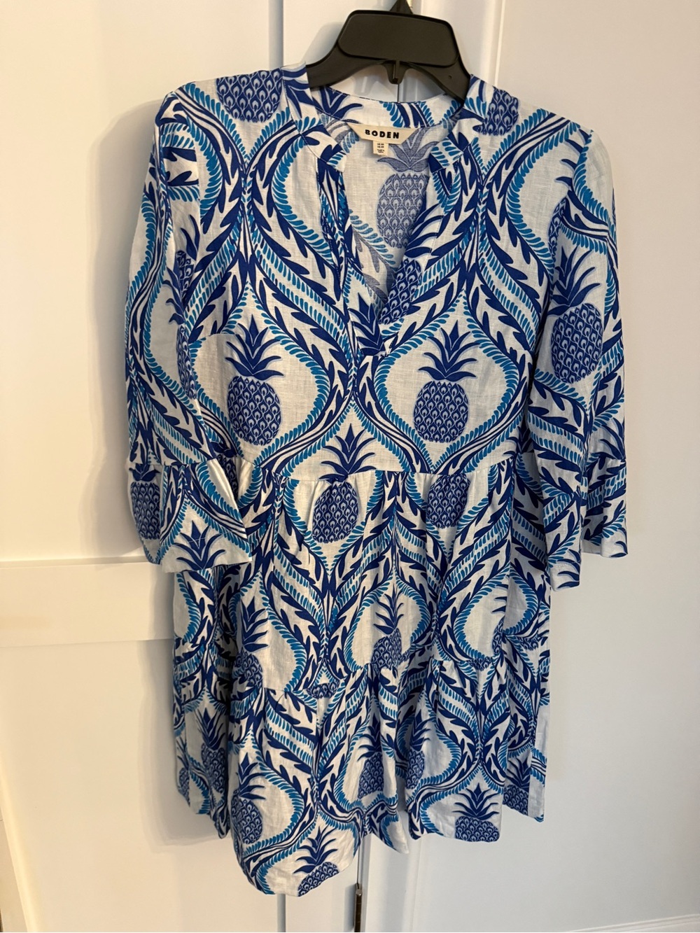 Boden Blue & White Pineapple-Print Tiered Mini Dress